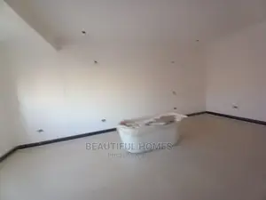 Furnished 5bdrm Duplex in Kira for sale