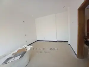 Furnished 5bdrm Mansion in Kira Corporate for sale
