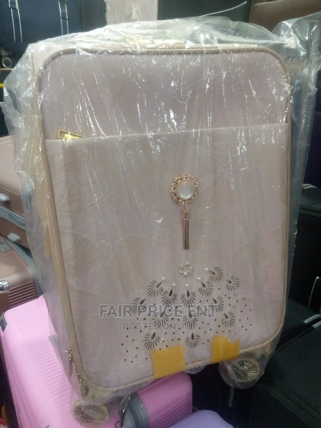 Classy Suitcases.Large Size.( Gold)