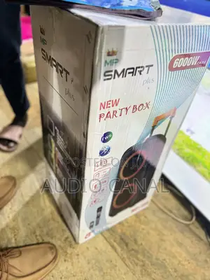 8” Smartplus Party Box
