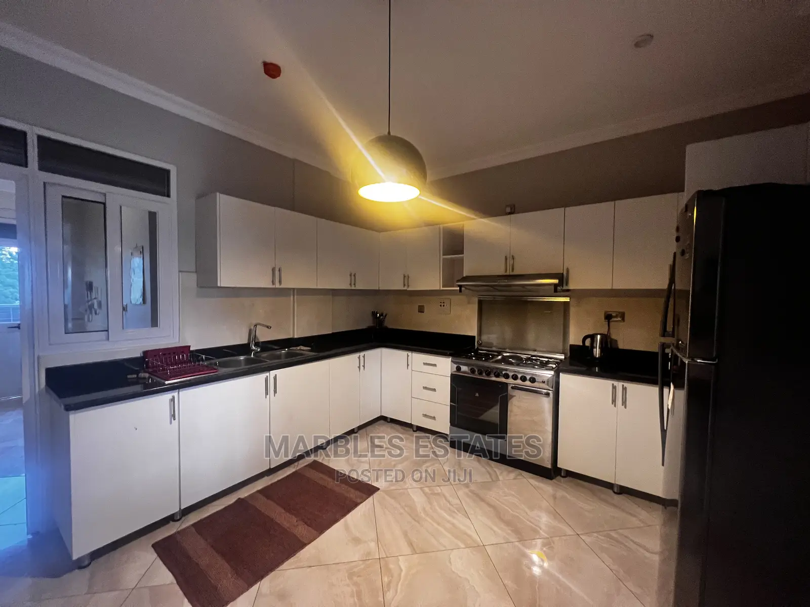 Furnished 4bdrm Apartment in Kololo, Central Division for rent