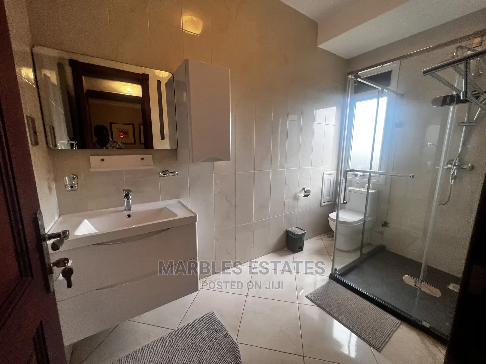 Furnished 4bdrm Apartment in Kololo, Central Division for rent