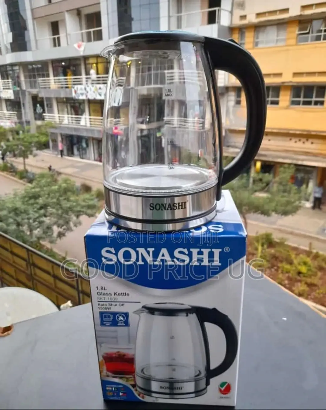 Sonashi Glass Kettle.Comes With 2 Years Warranty.