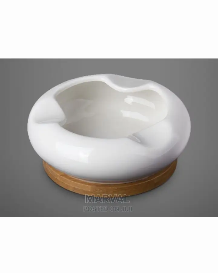 Ceremic Ash Tray