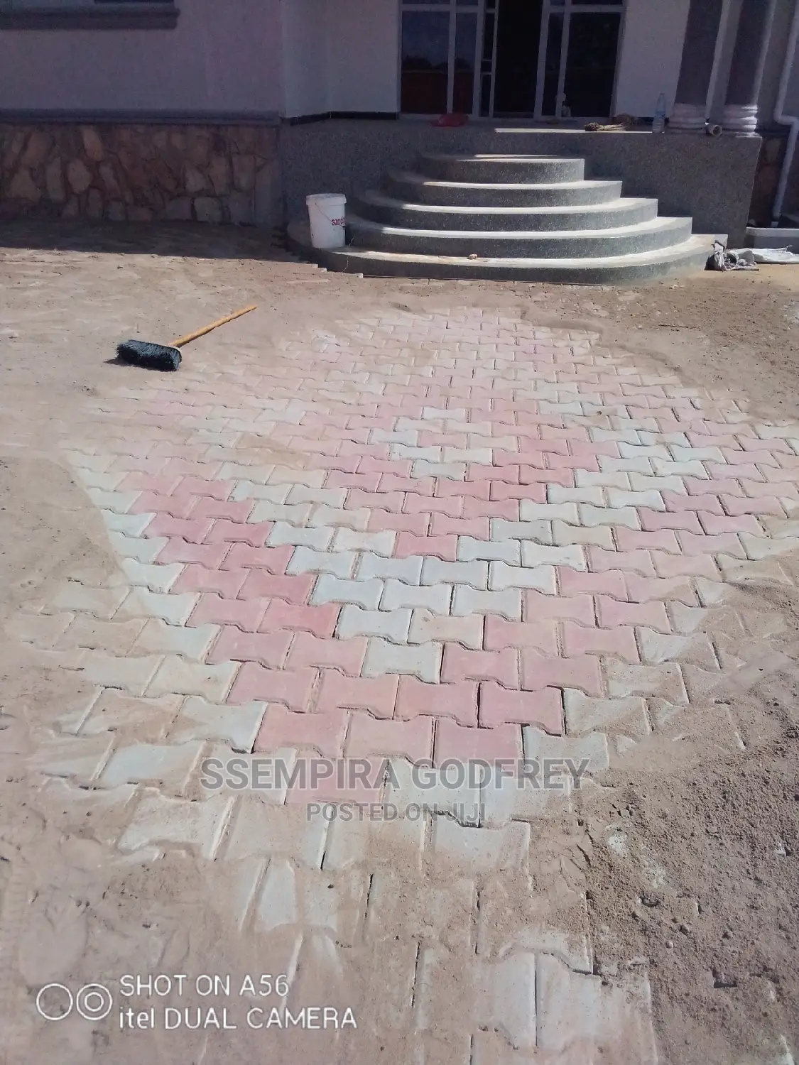 Installers for Pavers