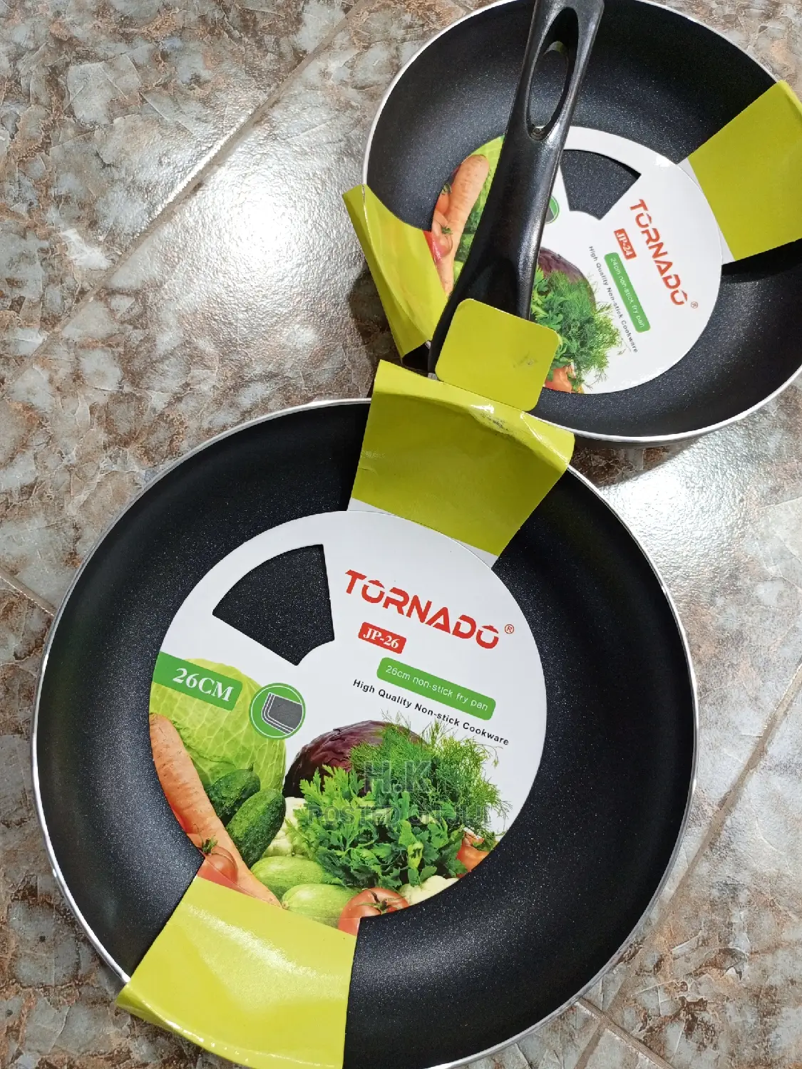 26cm Non Sticky Frying Pan (Medium Size)