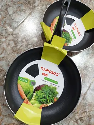 26cm Non Sticky Frying Pan (Medium Size)