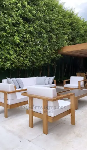 Chairs/ Johnson Sofa Set Call