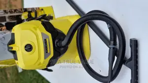 Karcher Vaccum Cleaner WD 4 Wet and Dry