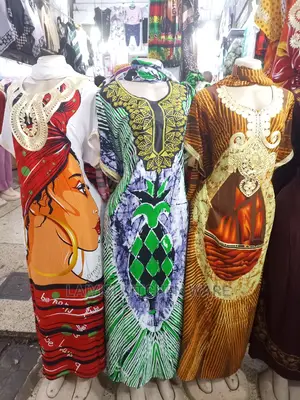 1piece of Dilah or Dior Original Long Dress With Ascuff