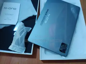 New Bebe B-2020 64 GB Black