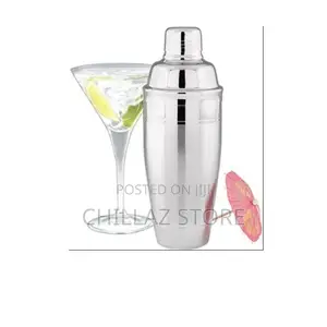 Classic Silver Cocktail Shaker. 700ml.