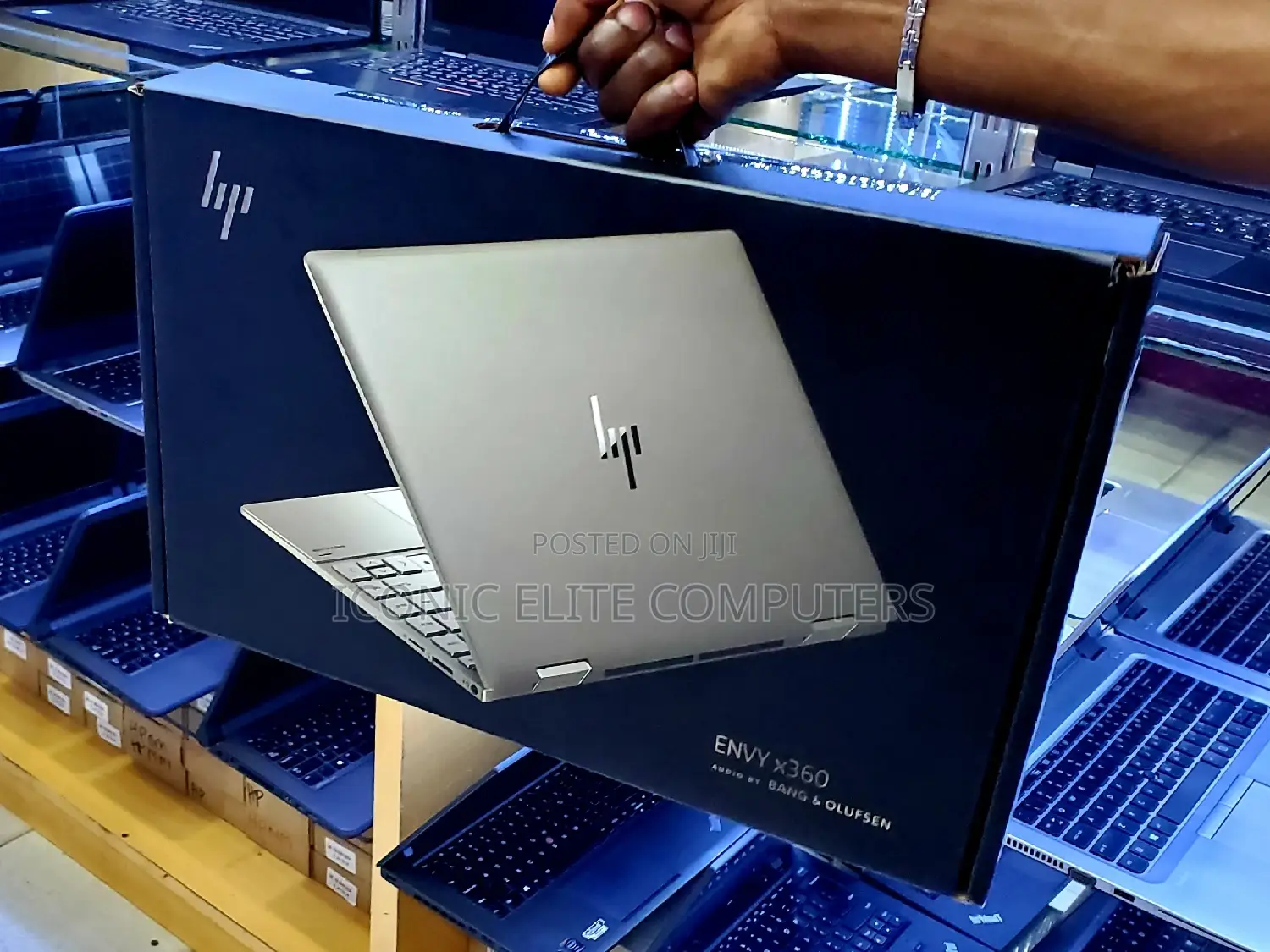 New Laptop HP Envy X360 16GB Intel Core I7 SSD 1T