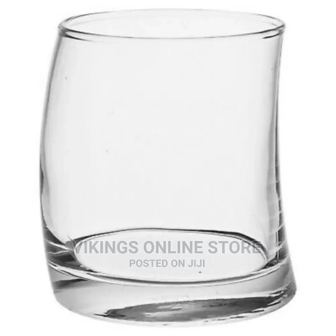 6 Pieces of Curved Whisky Glasses – Colorless
