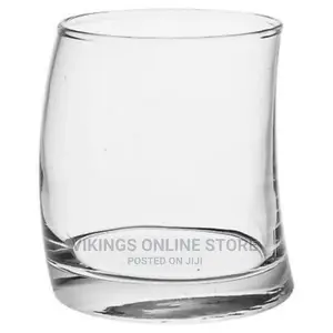 6 Pieces of Curved Whisky Glasses – Colorless