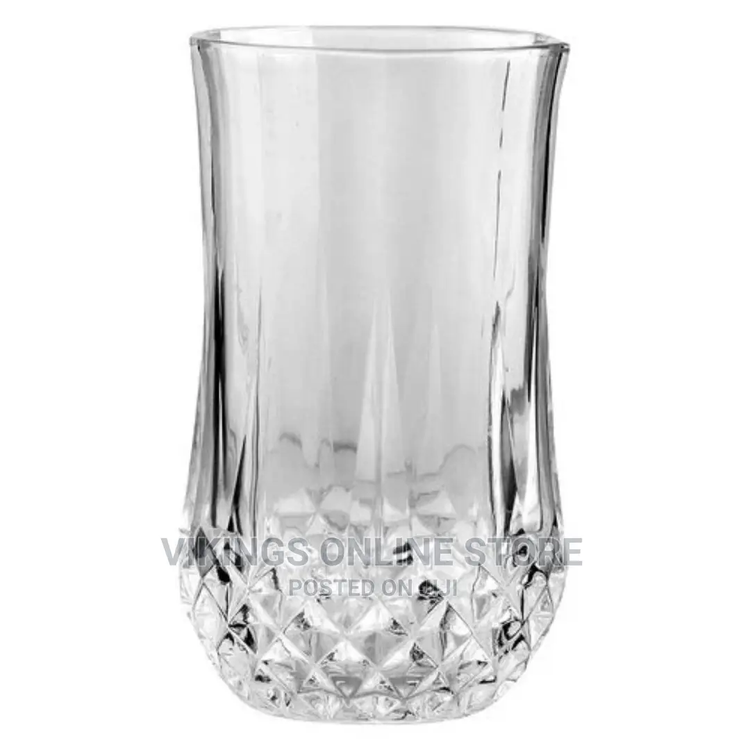 6 Pieces of Diamond Design Juice Glasses – Colorless.