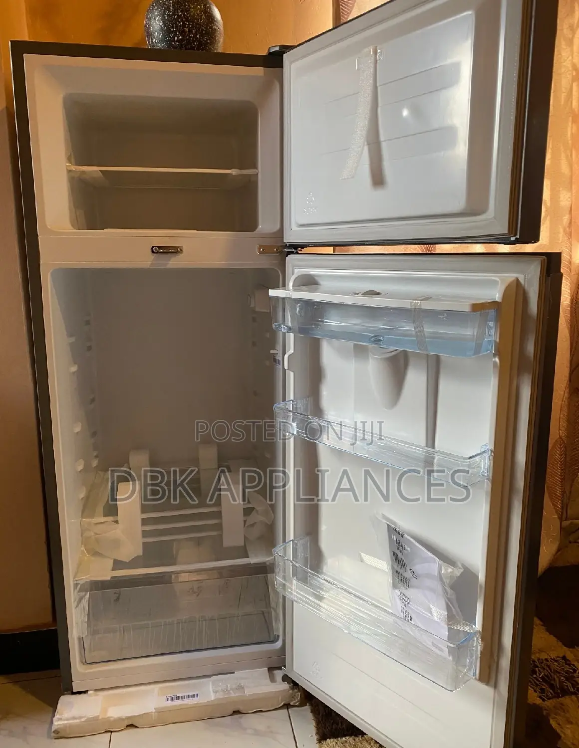 Hisense 270 LTRS Double Door Fridges With a Dispenser