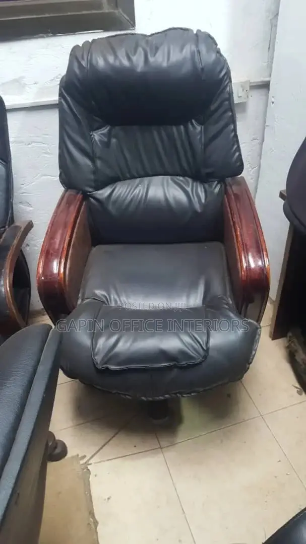Executive Office Chair