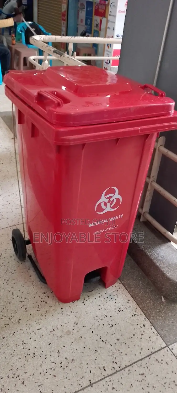 Plastic Dust Bin Step On 240ltrs