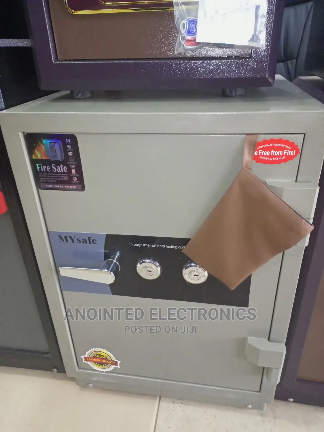 Fir Safe Two Keys