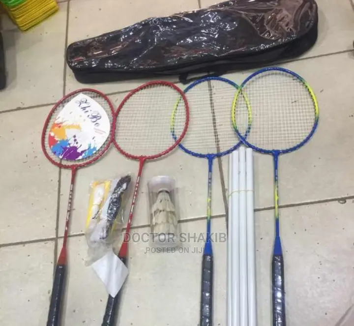 4 Players Badminton Racket