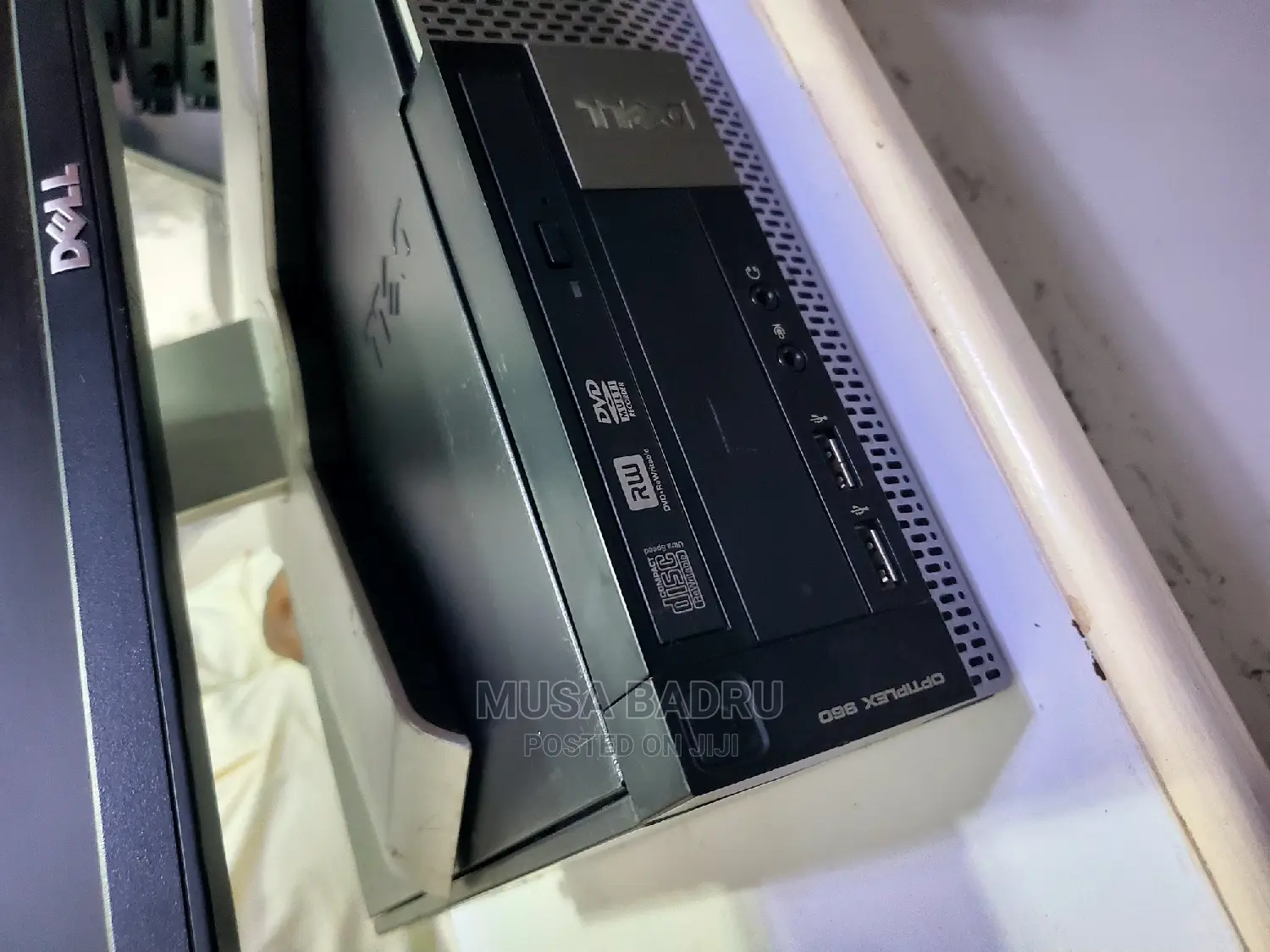Desktop Computer Dell 4GB Intel Core 2 Duo HDD 500GB