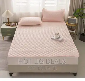 6x6 Waterproof Quilted Mattress Protector - Peach