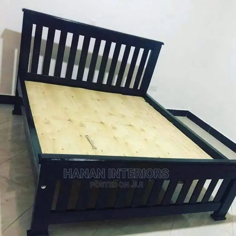 6*6 Black Bed