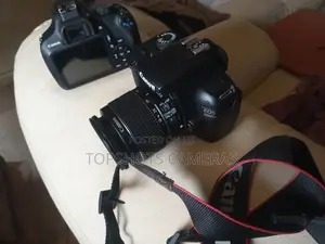 Canon Eos1100d With 18-55mm Lens
