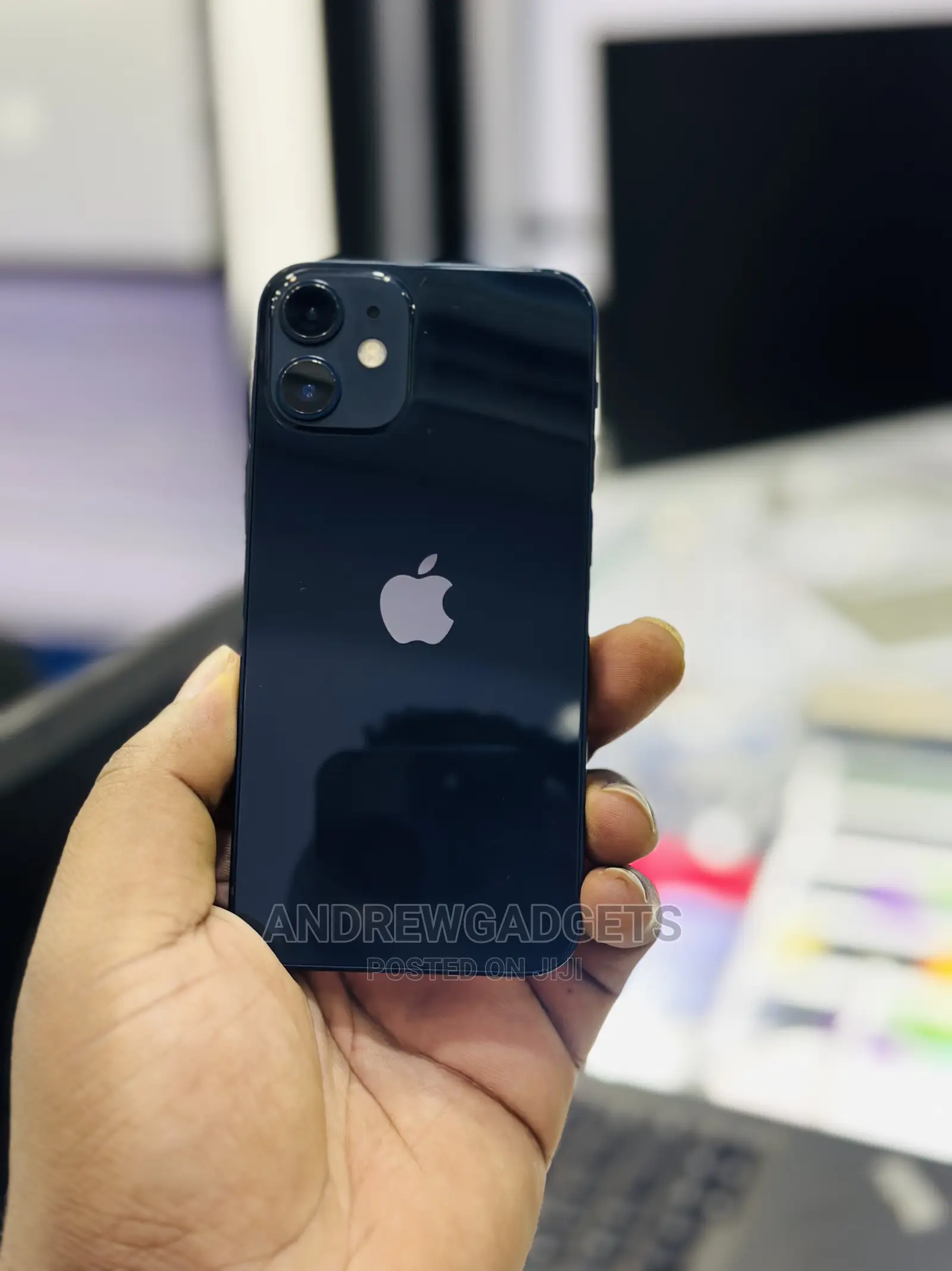 Apple iPhone 12 mini 64 GB Black