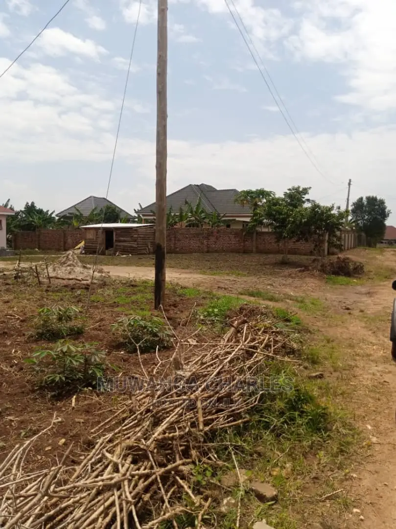 Plot's for Sale in Gayaza Kimwanyi