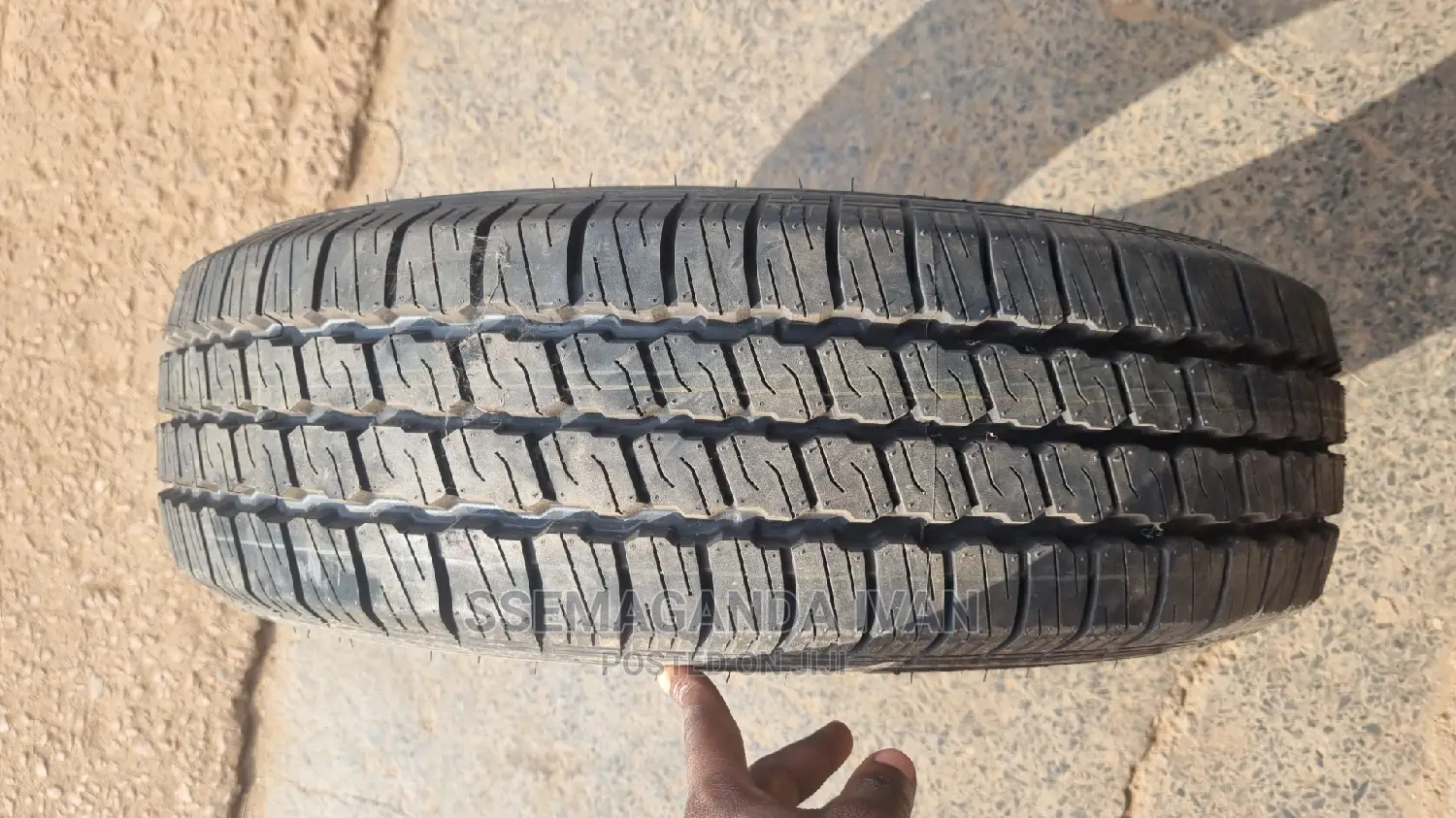 195r14 Maximus 8ply Tyre