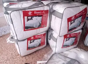 White King Size Complete Duvet Set