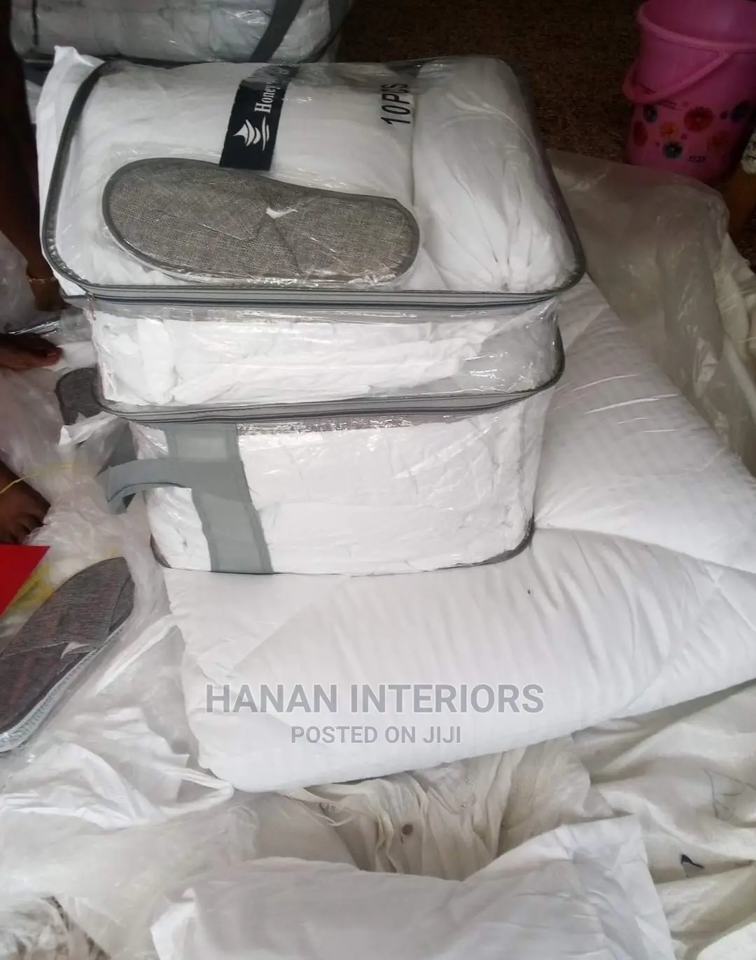 White King Size Duvet Sets