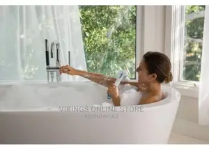 Handheld Massager Spinning Spa Body Brush, White