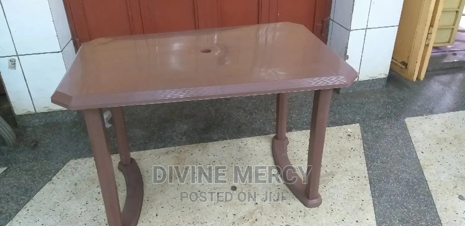 Plastic Rectangular Table