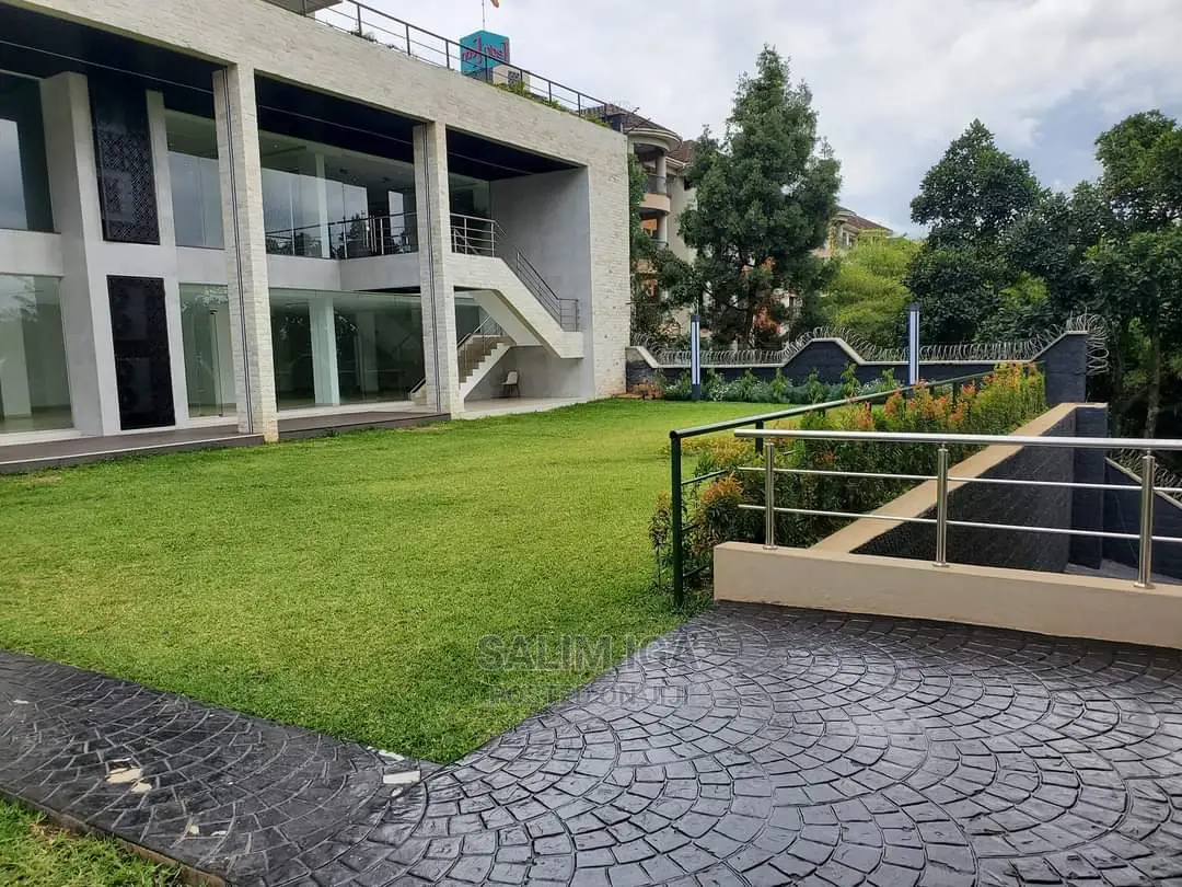 Furnished 3bdrm Block of Flats in Kololo Property, Central Division