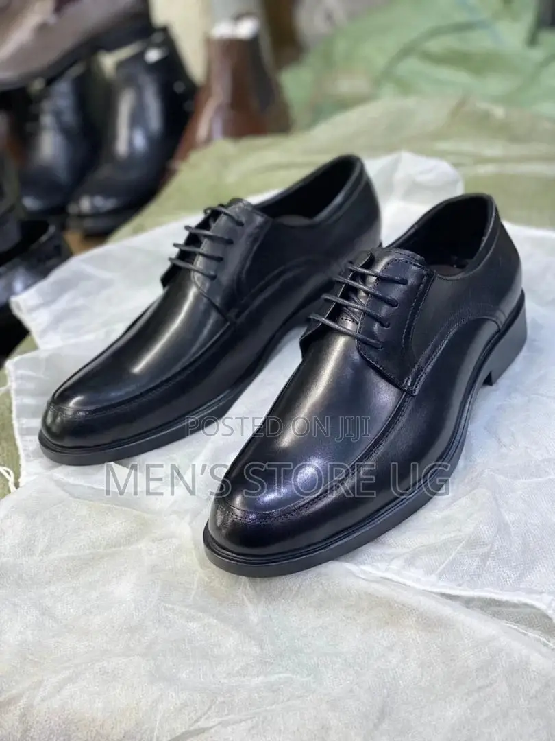 Clarks Genuine Authentic Leather Oxford Shoes