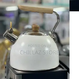 2.5 Litres Whistling Tea Pot Kettle.