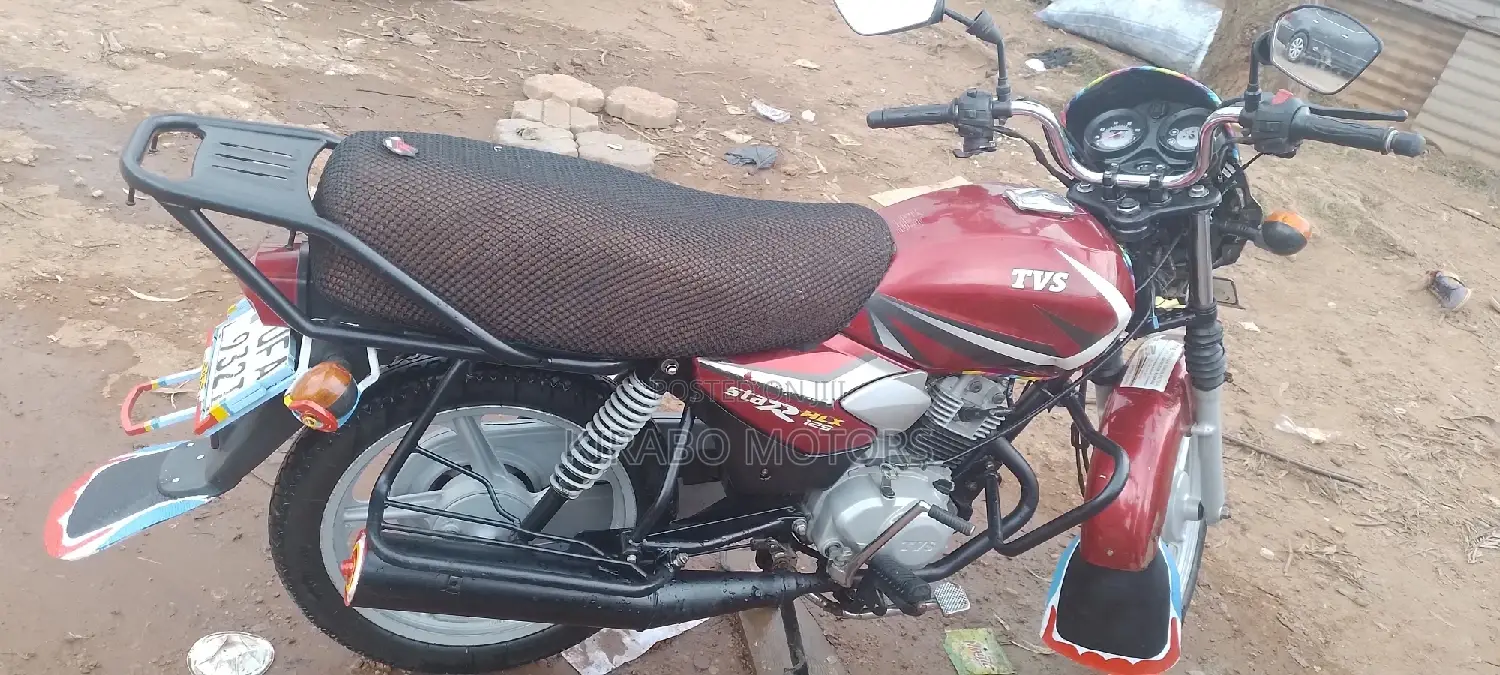 TVS Apache 160 4V 2022 Red