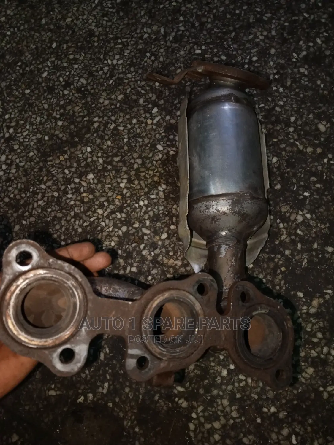 Exhaust Manifold V6 Engine, 1MZ