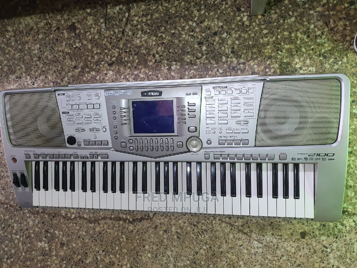 Yamaha Keyboard PSR 2100