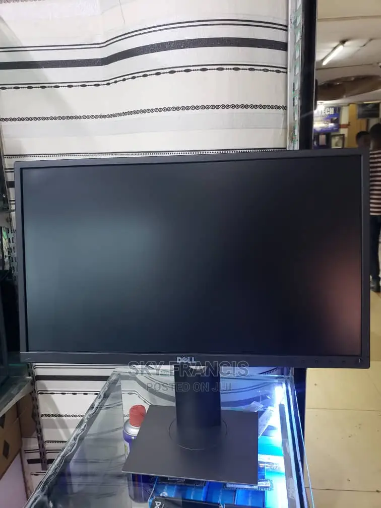 Dell Monitor Inch 22 Full HD Screen Ips