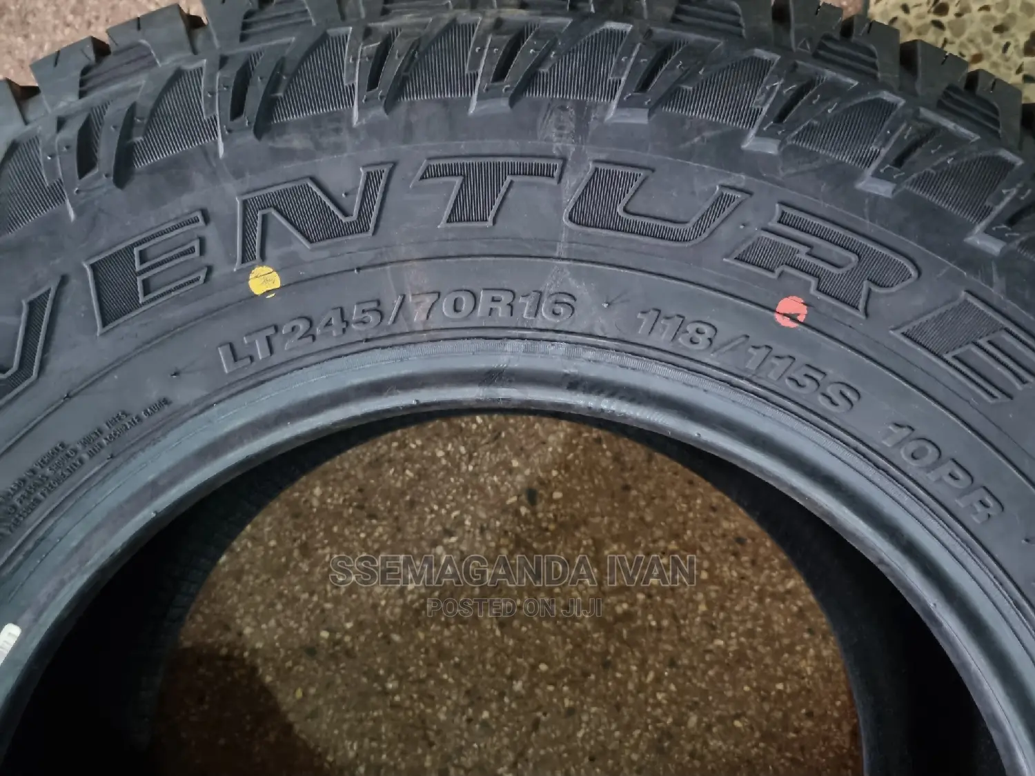 245/70r16 Venture a/T