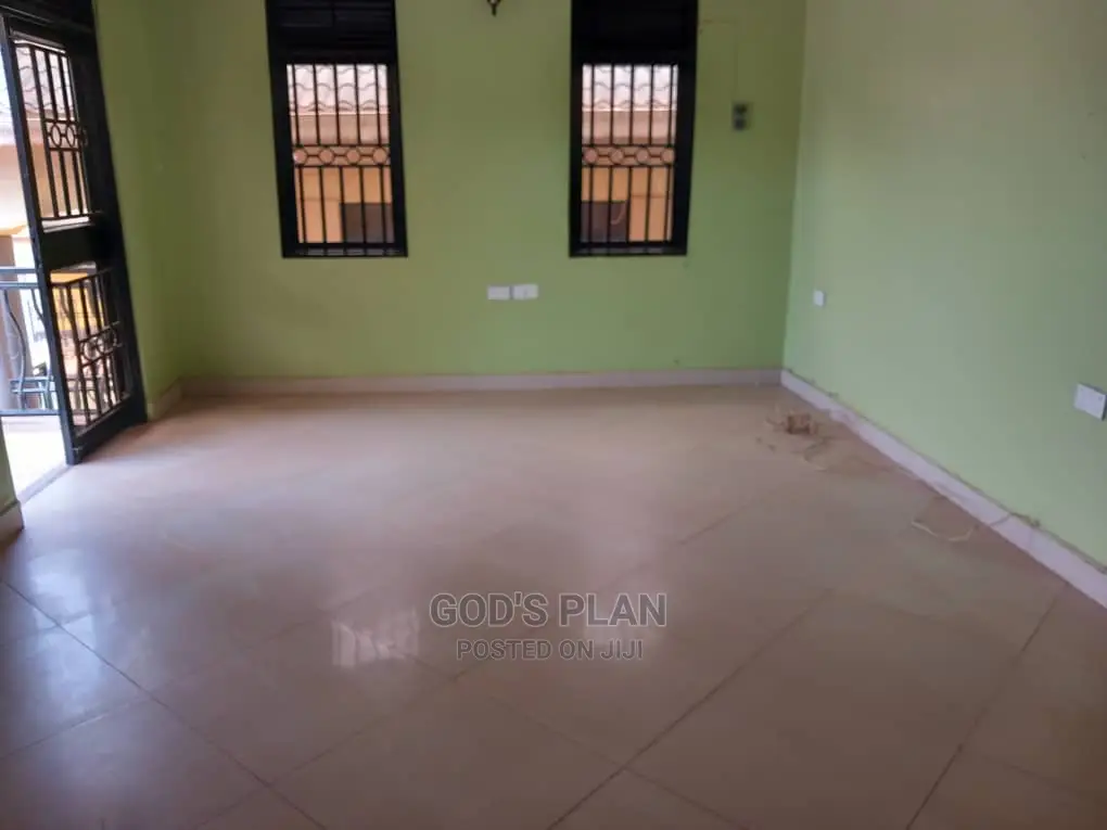 2bdrm Bungalow in Mutundwe Heights, Division A for rent