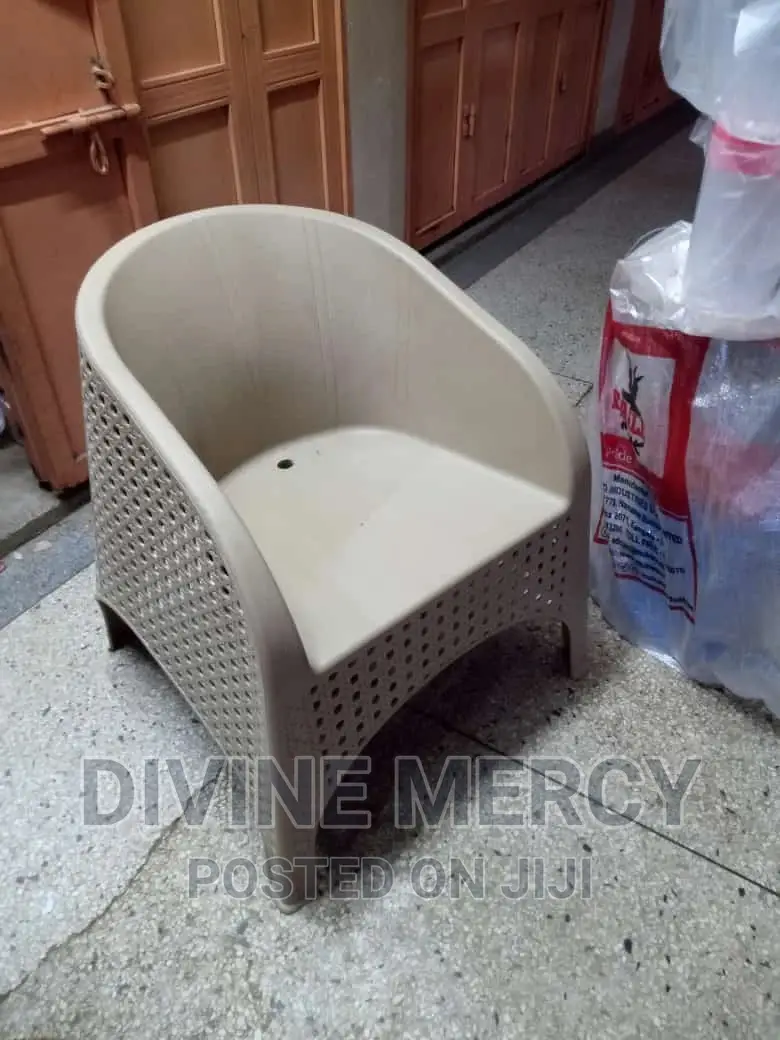Plastic Chair