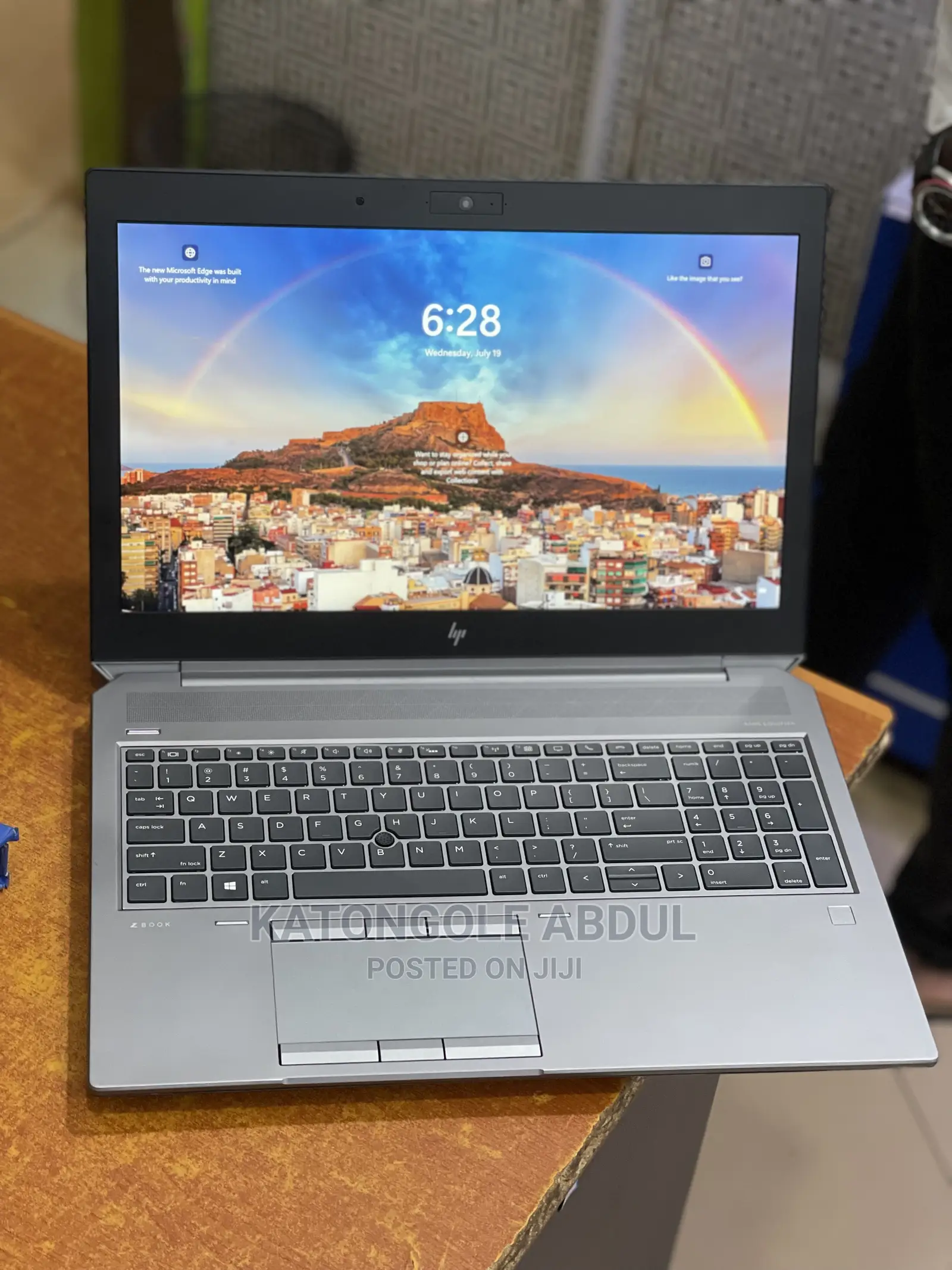 New Laptop HP ZBook 15u G5 32GB Intel Core i7 SSD 1T