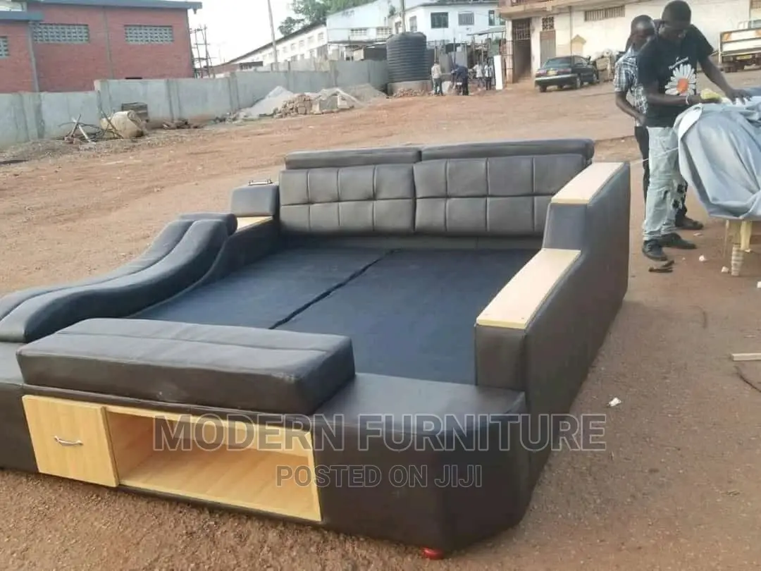 Executive Bed of 5 X 6 Feet Call Us On