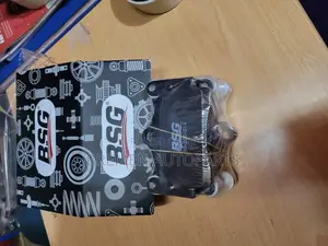 Rear Brake Pads Tourage