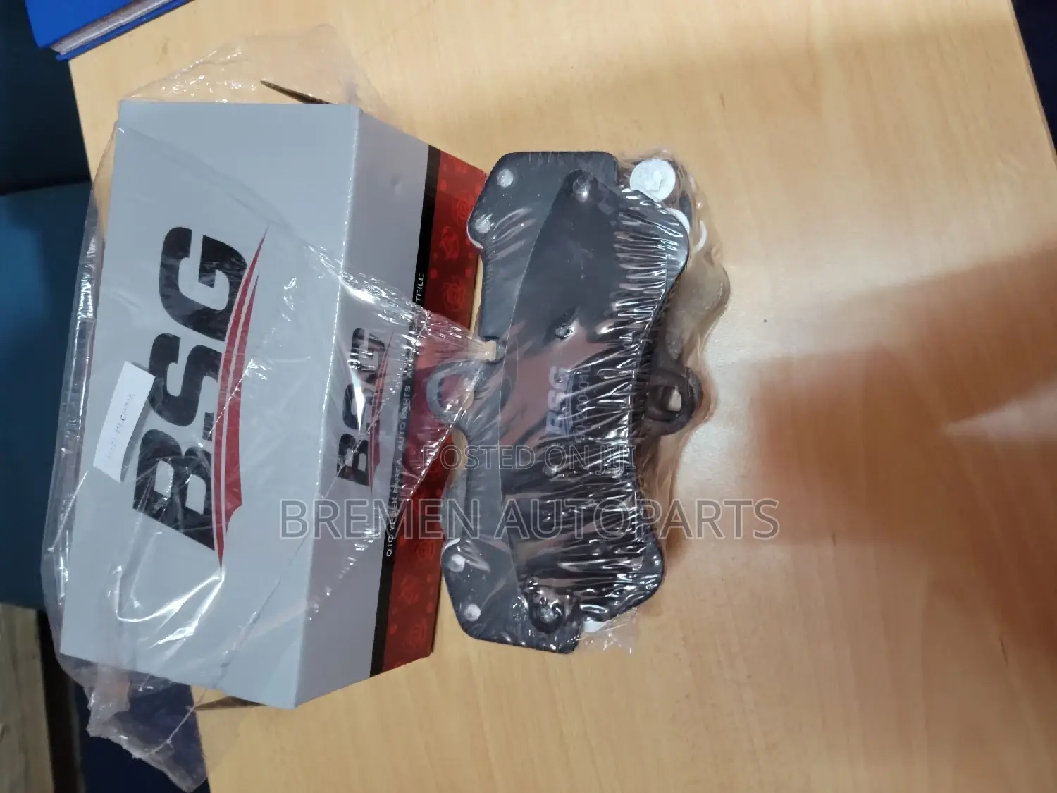 Front Brake Pads Volkswagen Tourage